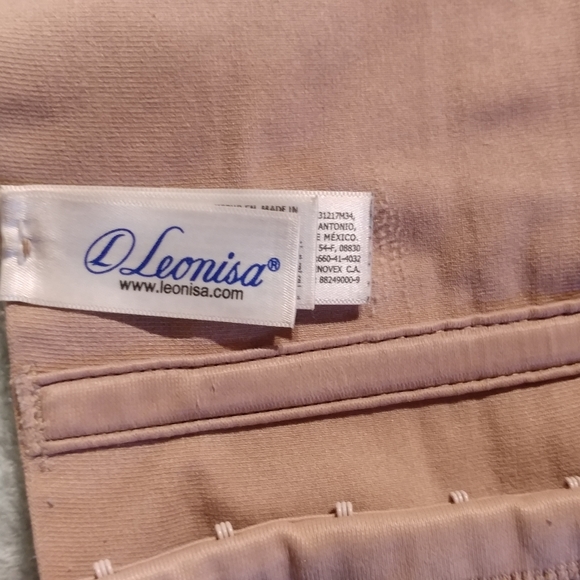 Shape Wear Bundle - Picture 6 of 10